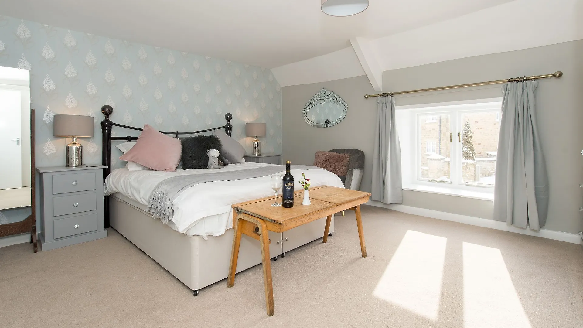 The Coxwold Tearooms And Bed & Breakfast York Hotel
